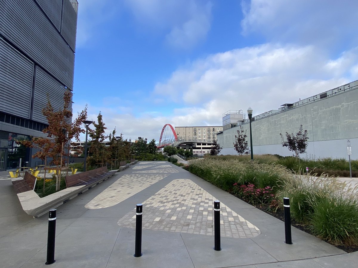 JohnBauters's tweet photo. Excited to see our latest Level 5 traffic diverter on the Horton St Bike Blvd at 53rd St. Proud to have negotiated this closure, added curb-height bike lanes, and new pedestrian connectivity across the UPRR as part of the Emery Yards project. Safe streets save lives! https://t.co/Dza2Oxbn7N