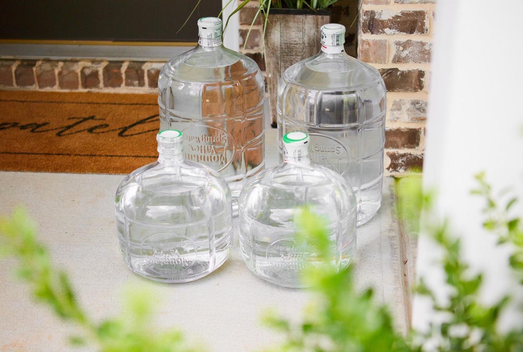 magneticsprings's tweet image. From our source, straight to your home. Learn how to get the Natural American Goodness of Mountain Valley Spring Water delivered to your door. Call 614-421-1780 or go online at magneticsprings.com today.  #MountainValleySpringWater #SpringWaterDelivery #HealthyHydration