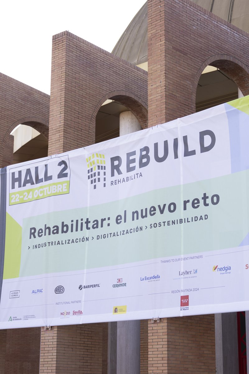 CGATEsp's tweet photo. Sevilla ha acogido la primera edición de #RebuildRehabilita24, un encuentro profesional en el que se han dado cita instituciones públicas, empresas privadas y profesionales del sector de la rehabilitación de edificios. https://t.co/q606gxEARF