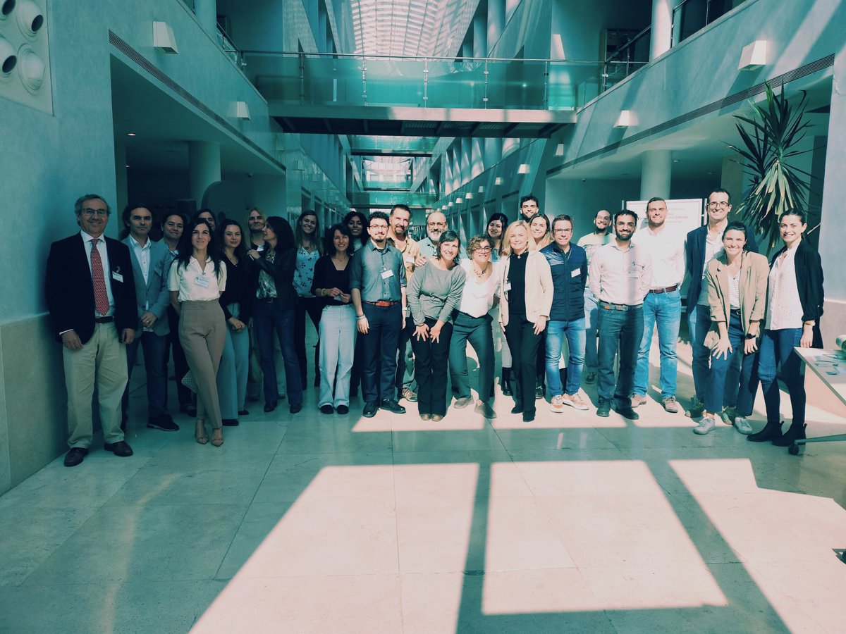 GrupoSylvestris's tweet image. Hoy @FranSylvestris ha participado en "FOREWAY Project Thematic Workshop on "#CarbonOffsetting: Balancing Opportunities and Challenges” @IPP_CSIC organizado dentro del proyecto #FOREWAY por la investigadora @PaolaOvando74 en el @CCHS_CSIC

#SembramosO2 #CompensamosCO2