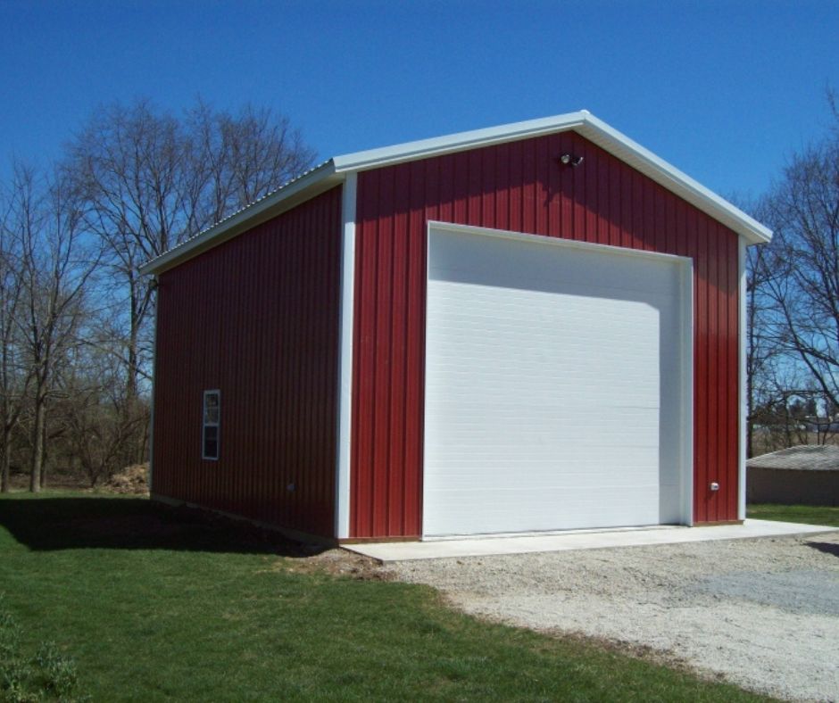 ✨  We specialize in pole barn design and installation to create the perfect structure for your needs! Whether you’re looking for extra storage, a workshop, or a space for your animals, we provide high-quality materials and expert craftsmanship to bring your vision to life.