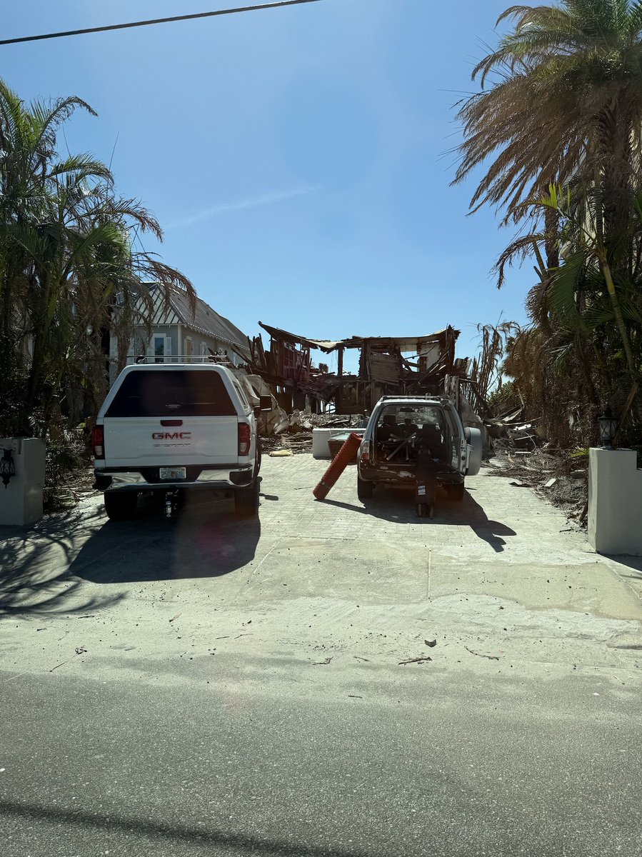 GarySinise's tweet image. We toured the destruction in Madeira Beach, Florida near Tampa and met with first responders on the ground. The photos below cannot convey the magnitude of the destruction. To see it in person is overwhelming. To also see our first responders working around the clock to help…