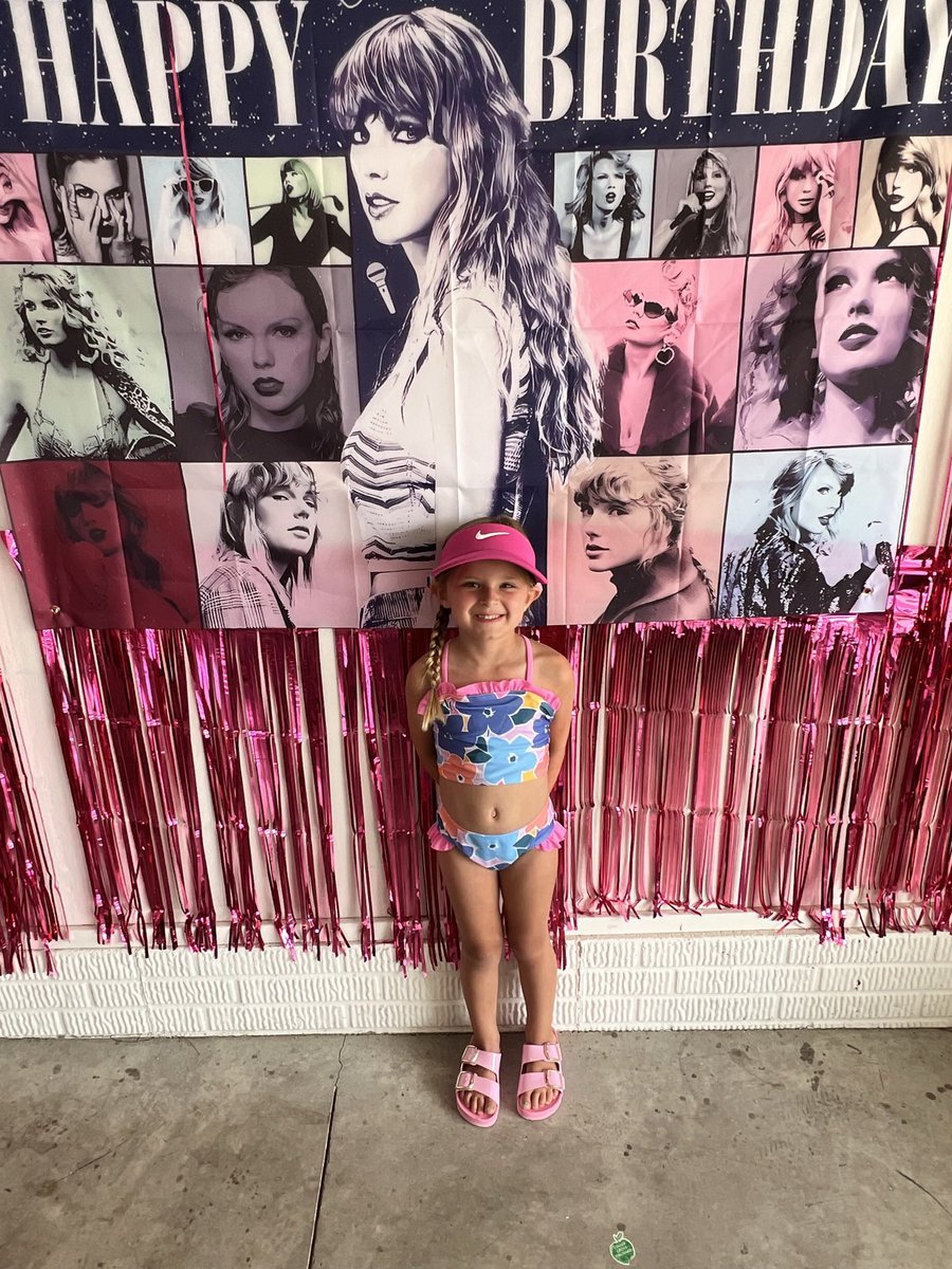 Because it would mean the world to my little Swifty! #ForTheShoe