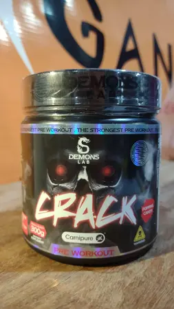 fredi_e_k's tweet photo. Voce compraria um pré-treino CRACK pra ficar cracudo durante os treinos? https://t.co/nlUwEjb0lR