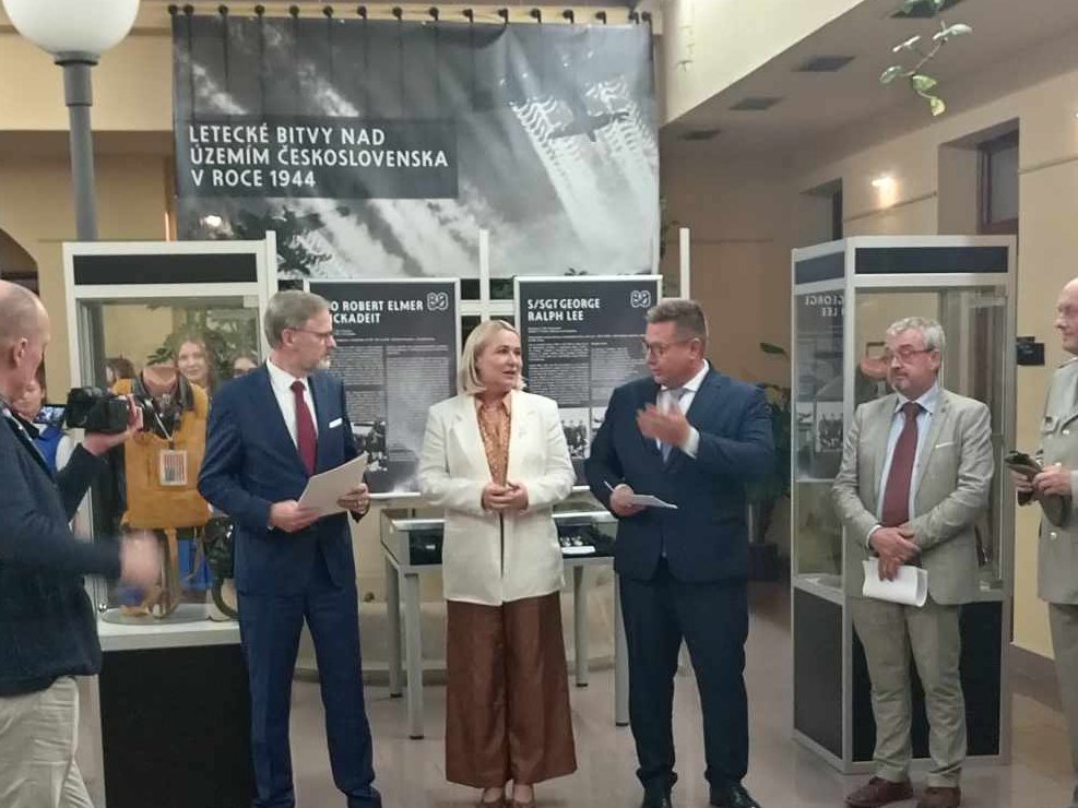 Válka.online tweet media