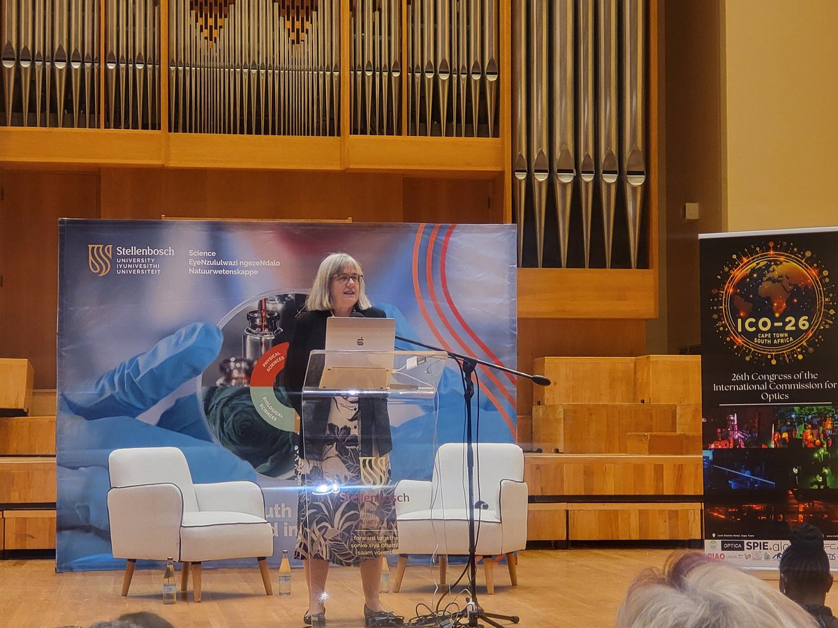 Professor Donna Strickland, Nobel Laurent in Physics in 2018, gives excellent talk about dual properties of light (particle and wave), and linear and nonlinear optics leading to her ground breaking research for the practical implementation of chirped pulse amplification.