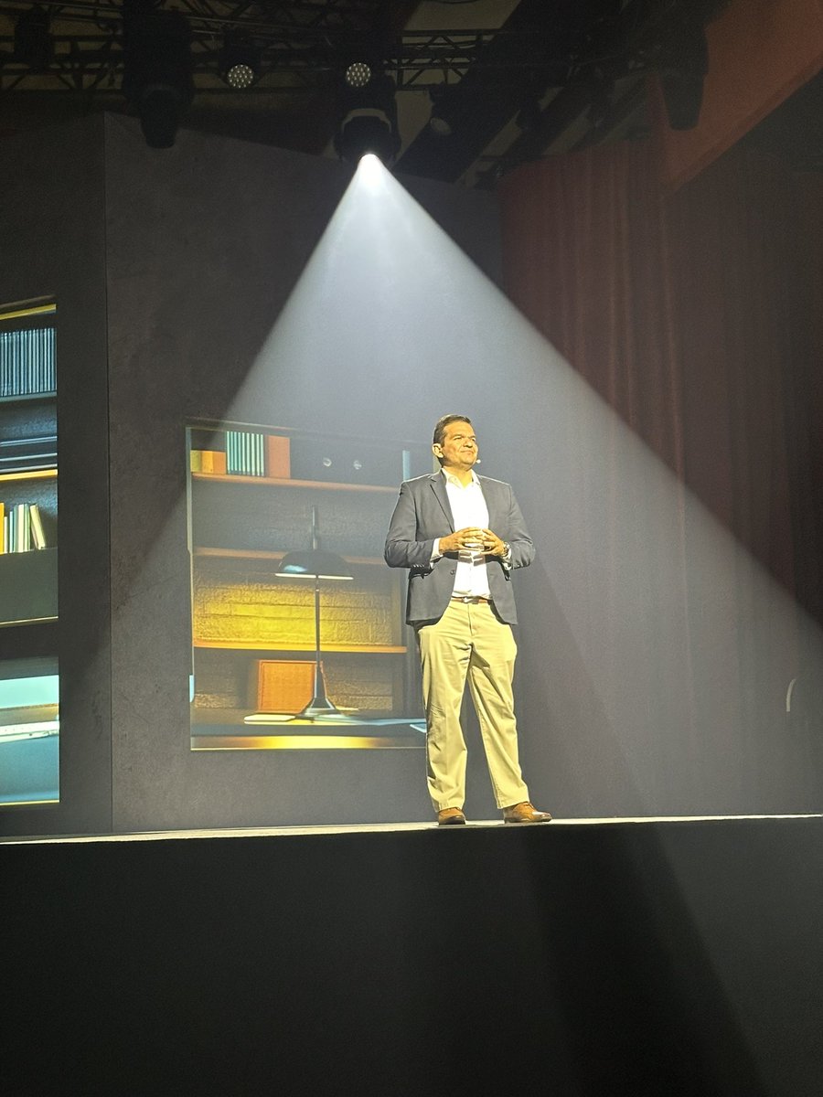 Janette Hausler tweet media