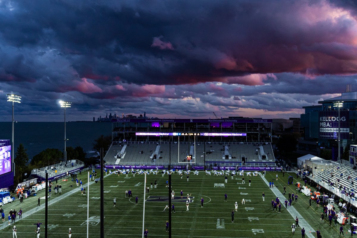 NULax's tweet photo. Friday Night Fall Ball! 6:30 PM vs. Marquette

We'll be OUTSIDE at Martin Stadium. Come hang out with us and get your first look at the new team! Open to the public - no tickets necessary.

Parking available in the North Garage by Ryan Fieldhouse. https://t.co/tT9Urp5hBR