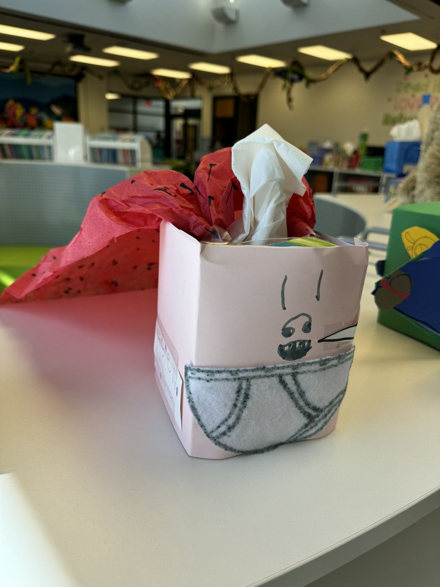 MrsPhillipsLMS's tweet image. Tissue Box Tales entries -SES students combined their love of reading with their creative side by decorating a tissue box as their favorite book character! 159 entries in all and so many amazing tissue boxes! #vblms @strawbridge_es @SES_Principal @cynange @JennClementsVB