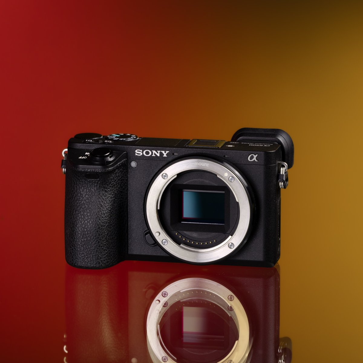 AestheticaMag's tweet image. #ArtistOpportunity  | Win a Sony Alpha A6500 camera + lens courtesy of @mpbcom – sponsors of the @ASFFest Meet the Makers networking event.

Complete a short survey about your photography, filmmaking or lens-based art background, and you’ll be entered into this fantastic prize
