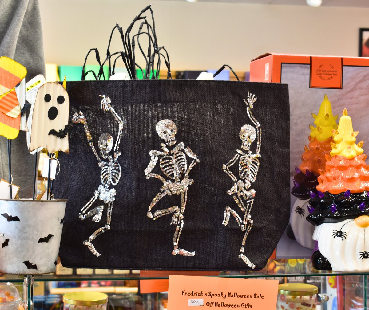 FredricksHM's tweet image. Boo-tiful deals! 👻🎃 Our Halloween sale is here, and everything is 50% off! Come in and grab your spooky finds.

#fredrickshallmark #halloweensale #halloweendecorations #nightmarebeforechristmas #hocuspocus #giftshops #hallmark #hallmarkstores #halloweenkitchenaccessories