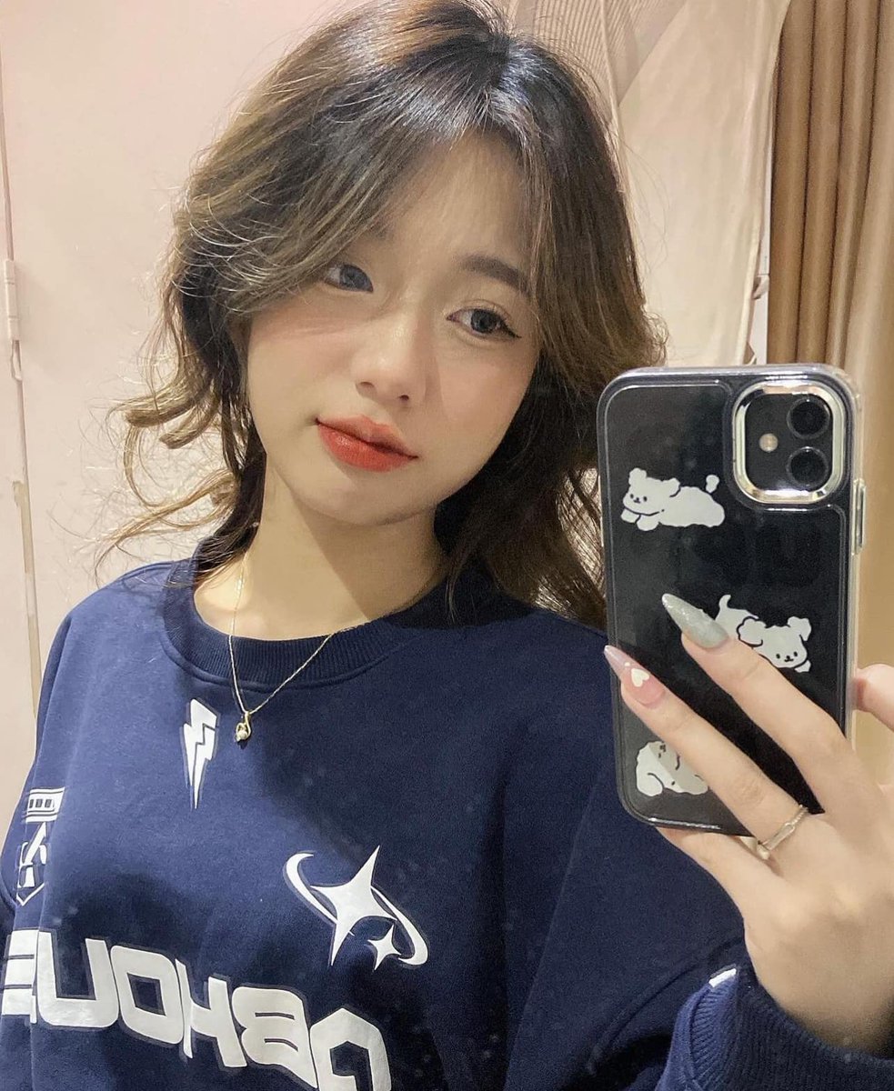 TutorialesD's tweet image. Divina Lundquist Chúc bạn luôn tìm thấy may mắn ở những nơi không ngờ tới nhất. Bài viết này là một ví dụ điển hình về cách làm cho những chủ đề sâu sắc có thể tiếp cận được với nhiều đối tượng hơn.Divina Lundquist