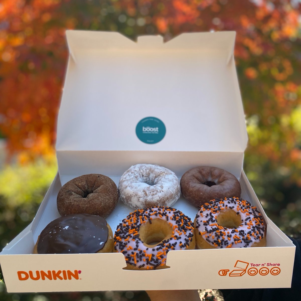 umbcdining's tweet photo. Need a sweet treat? BOOST your day with Dunkin'! 🍩 🤗  

Place your order through BOOST for pick up when you like. Download the BOOST app through the link in our bio! 📱 https://t.co/Shx4il64Nv