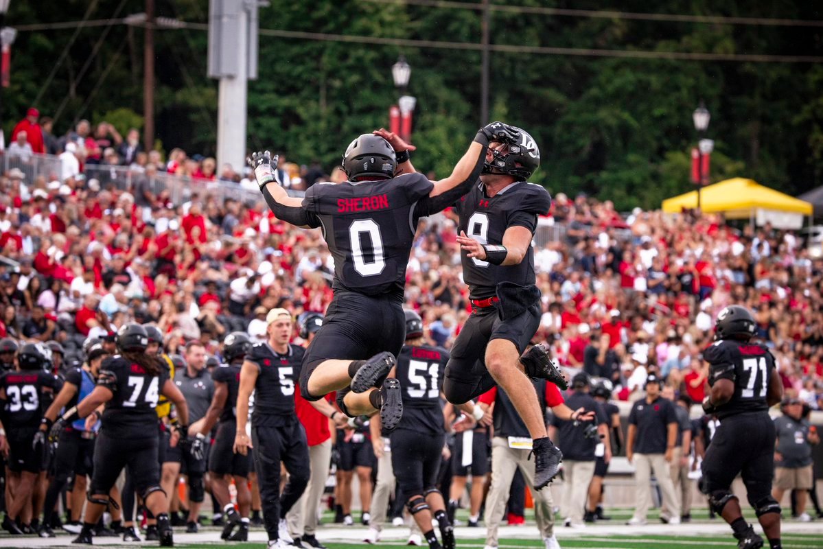 Excited to be at <a href="/DavidsonFB/">Davidson Football</a> this weekend for a game day visit.  <a href="/_Coach_Hof/">Austin Eisenhofer</a> <a href="/porter_abell8/">Porter Abell</a> @scott_abellfb <a href="/NicholasRinal14/">Nicholas Rinaldi</a> 

<a href="/WRCoachVannucci/">Mike Vannucci</a> <a href="/keithjferrara/">Keith Ferrara</a> 

<a href="/Chaminade_HS/">Chaminade High School</a> <a href="/Chaminade_FB/">Chaminade Flyers Football</a> <a href="/coache57/">Tom Elder</a> <a href="/QBCoachGill/">Jonathan Gill</a> <a href="/DolceGatad2733/">Coach Dolce</a> <a href="/coachdawber/">Darrin Dawber</a> 

<a href="/ScoutNickP/">Coach Nick Pennisi</a> <a href="/BrianHawkins4/">Coach Hawkins</a>