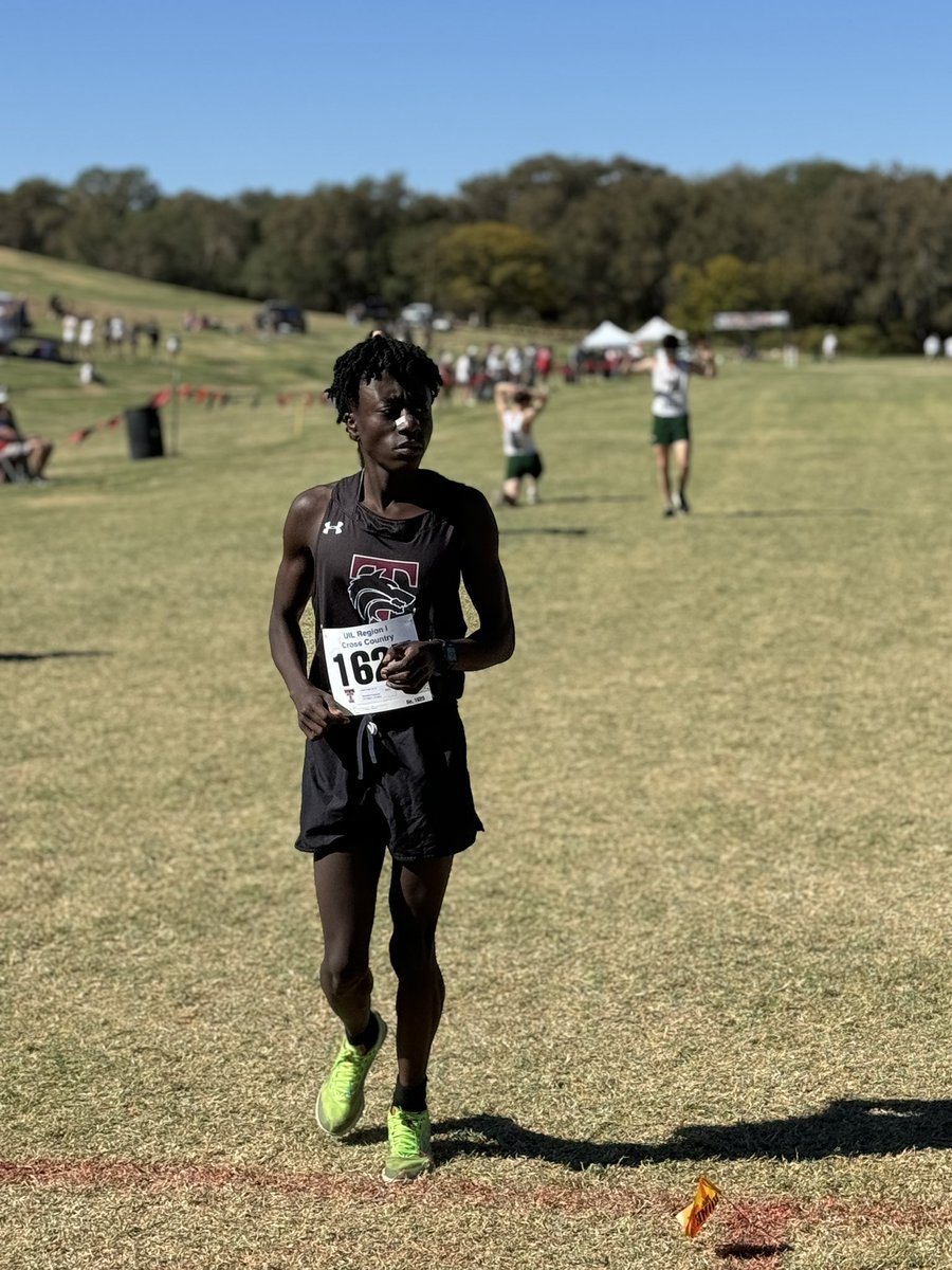 TimberviewXCTF's tweet image. Getting ready for the Region 1- 5A Cross Country Regional Championship! Timberview’s Own Kelvin’s Sarfo!!!
#runnersrun🏃🏾🏃🏾🏃🏾💨💨💨