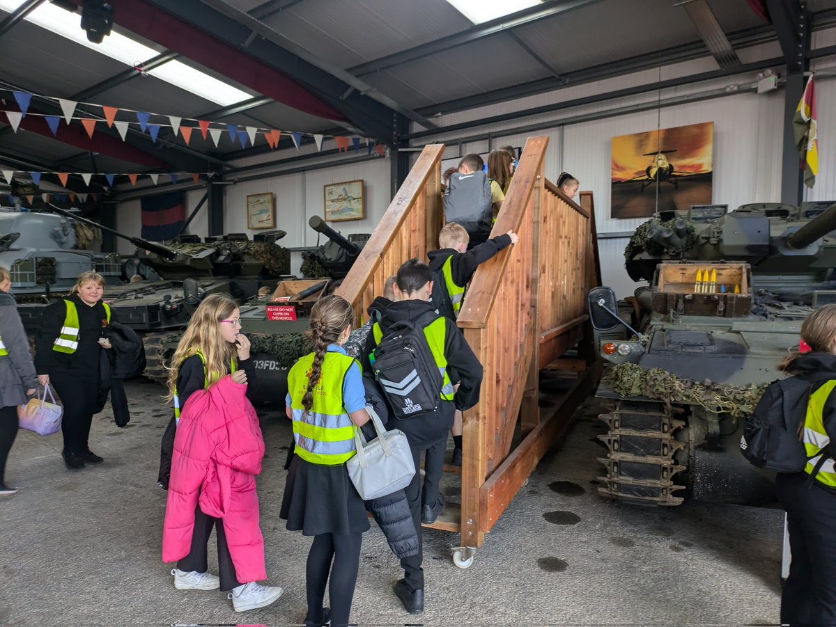 EastfieldPSHull's tweet image. #6CW had a great time at Eden Camp! 🪖 #EPSHistory