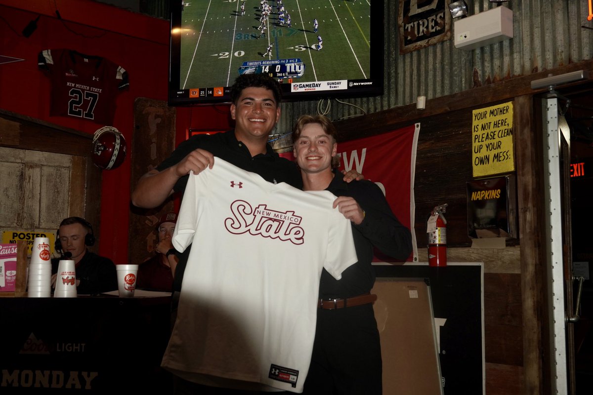 New Mexico State Baseball (@nmstatebaseball) on Twitter photo πΈMoments From Draft NightπΈ
A massive shoutout and thank you to Rudyβs and to <a href="/youngpbp/">Adam Young</a> for helping us put on this event!
#AggieUp πΈMoments From Draft NightπΈ
A massive shoutout and thank you to Rudyβs and to <a href="/youngpbp/">Adam Young</a> for helping us put on this event!
#AggieUp