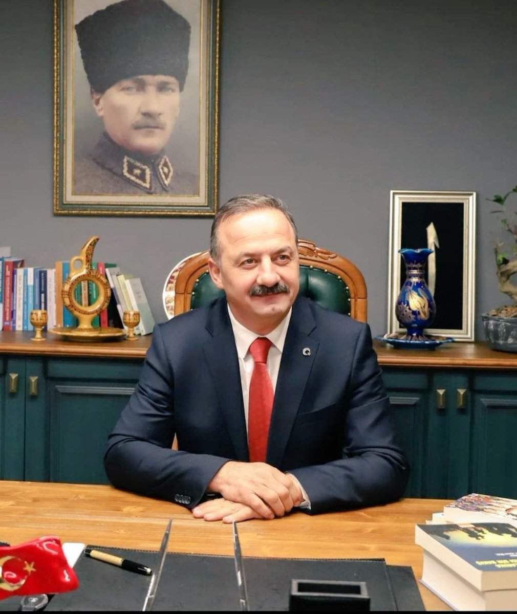 ‘’Artık sağcı, solcu kalmadı. Elimizde bir vatan kaldı, bir de vatan hainleri!”