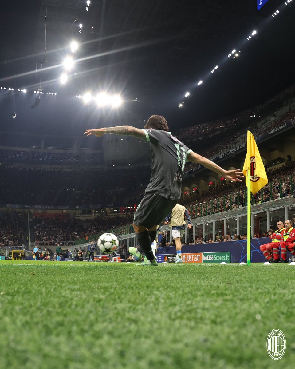 Puli really scored from here 🥶

#MilanBrugge #UCL #SempreMilan