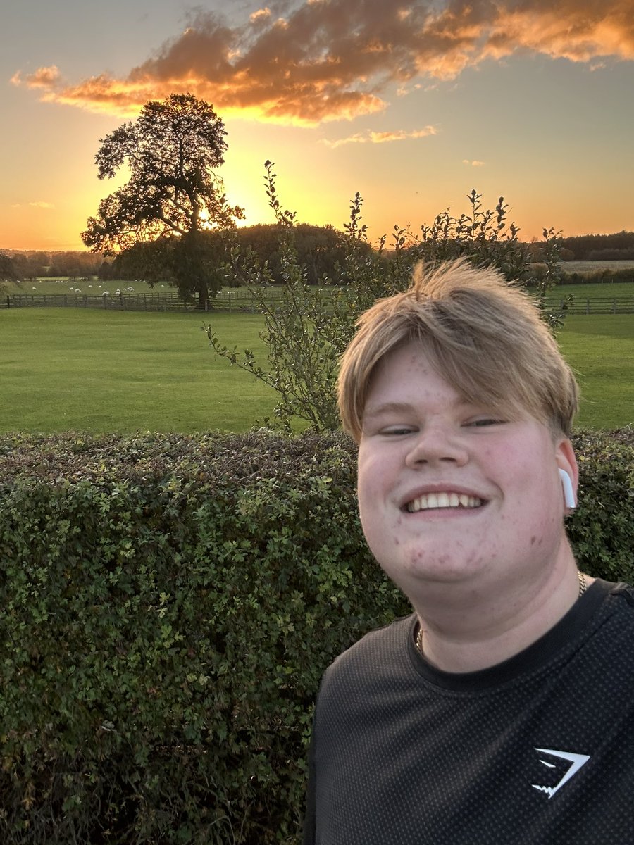 Thehullboy tweet media