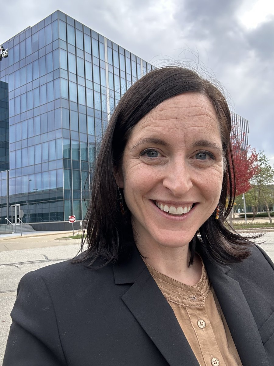 Sadie LaPonsie, MD (@doctorsadiel) on Twitter photo Wonderful conference this morning sponsored by <a href="/LurieChildrens/">Lurie Children's</a> & <a href="/PediaTrust/">PediaTrust</a>, featuring #AAP Pres-elect <a href="/DrSueKressly/">Susan Kressly</a> & <a href="/PhilGwoke/">Phil Gwoke</a> of <a href="/TheGenPeople/">BridgeWorks</a> Wonderful conference this morning sponsored by <a href="/LurieChildrens/">Lurie Children's</a> & <a href="/PediaTrust/">PediaTrust</a>, featuring #AAP Pres-elect <a href="/DrSueKressly/">Susan Kressly</a> & <a href="/PhilGwoke/">Phil Gwoke</a> of <a href="/TheGenPeople/">BridgeWorks</a>