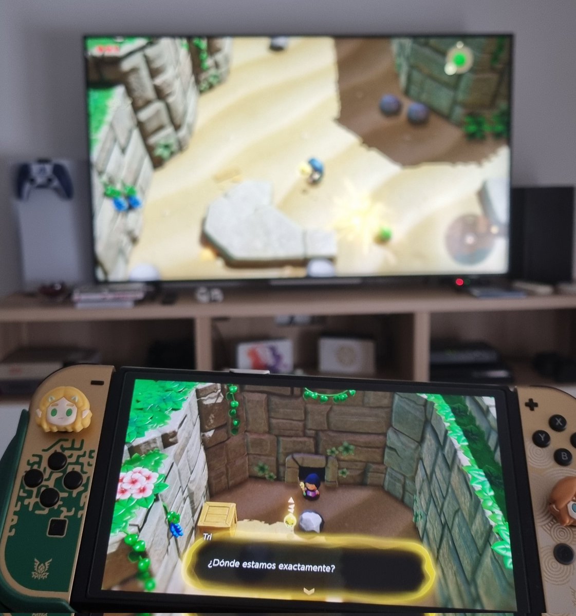 exevior1618's tweet photo. En casita ya hemos empezado a darle al Zelda 🤩 #TheLegendOfZelda #EchoesOfWisdom https://t.co/l1xaXtWIYw