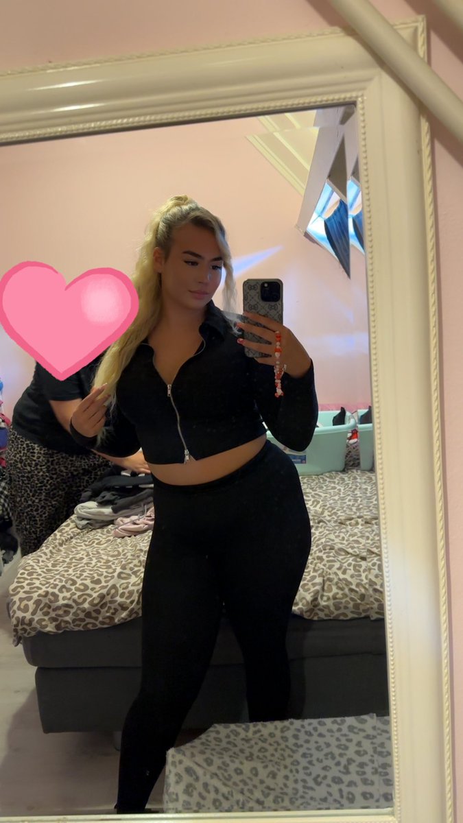 Valentina 😈 tweet media