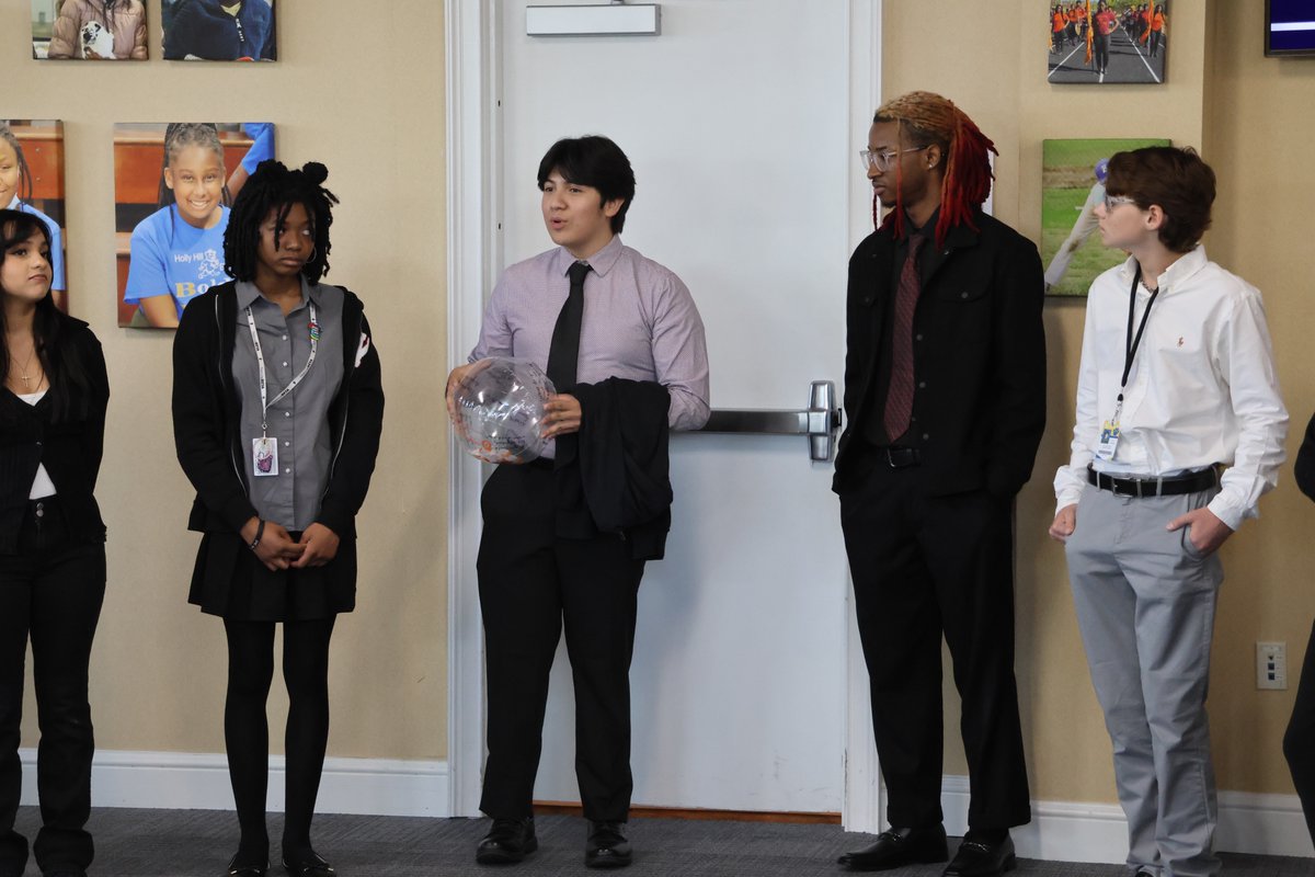 Today, we held our first Student Advisory Roundtable meeting! This exciting initiative gives students across the district a platform to let their voices be heard and provide valuable feedback.