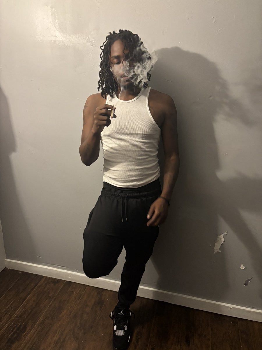 TyYooo60's tweet photo. 🐍limey Nigga‼️ https://t.co/5Rpoepc9fd