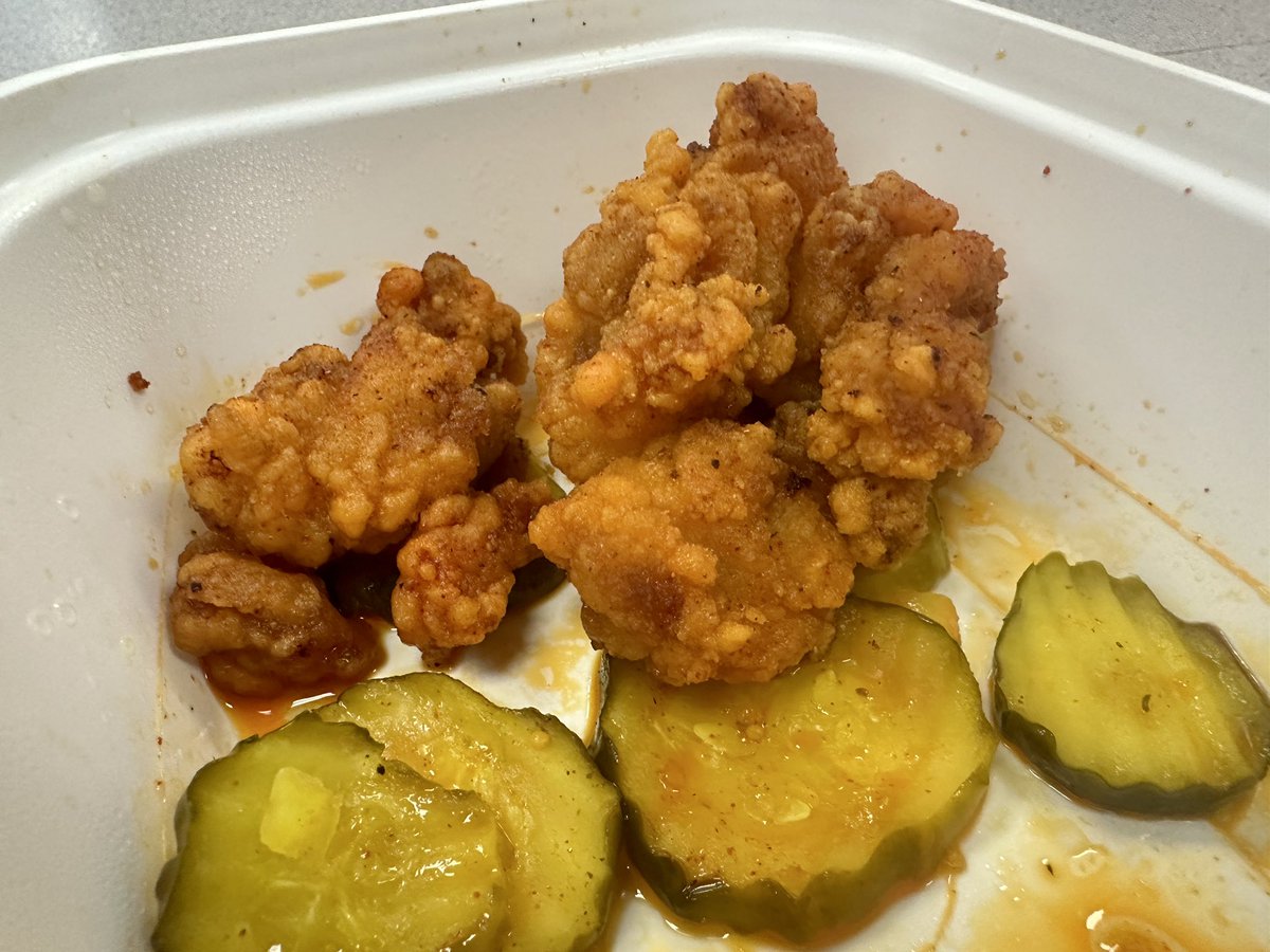 Madeline Wong (@hmeceducator) on Twitter photo Food Studies 11/12 - what do we have here? We are analyzing Fried Chicken & Pies from local fast food restaurants to make our own copycat versions. Veg & GF options available too.
Thank you to our Admin team for helping us with our analysis 🩷
<a href="/mrseanevans/">Sean Evans</a>
#PRHomeEc #sd36learn Food Studies 11/12 - what do we have here? We are analyzing Fried Chicken & Pies from local fast food restaurants to make our own copycat versions. Veg & GF options available too.
Thank you to our Admin team for helping us with our analysis 🩷
<a href="/mrseanevans/">Sean Evans</a>
#PRHomeEc #sd36learn