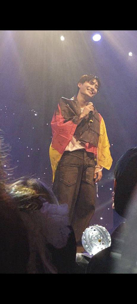 MichaelaSev's tweet photo. Thank you A.C.E for the amazing concert in Munich😊. I had so much fun. It's an unforgettable memory. I love you 💜💙❤️🧡💛 See you next time. 
#ACE #ACE_Munich #REWINDUS_EUROPE #ACE_LATAM_AND_EUROPE_TOUR https://t.co/Z4D6Zn1j7Y