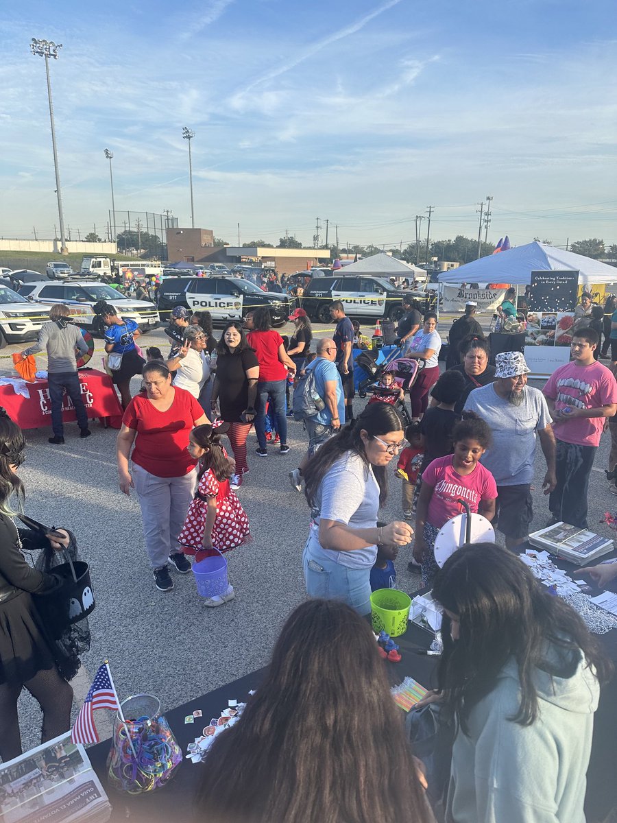Abel Garza (@agarza_aldine) on Twitter photo How do you define success âŠ<a href="/AldinePolice/">Aldine ISD Police Department</a>â© âŠ<a href="/AldineISD/">Aldine ISD</a>â© community festival. 44 minutes in and getting close to 1000 residents! How do you define success âŠ<a href="/AldinePolice/">Aldine ISD Police Department</a>â© âŠ<a href="/AldineISD/">Aldine ISD</a>â© community festival. 44 minutes in and getting close to 1000 residents!
