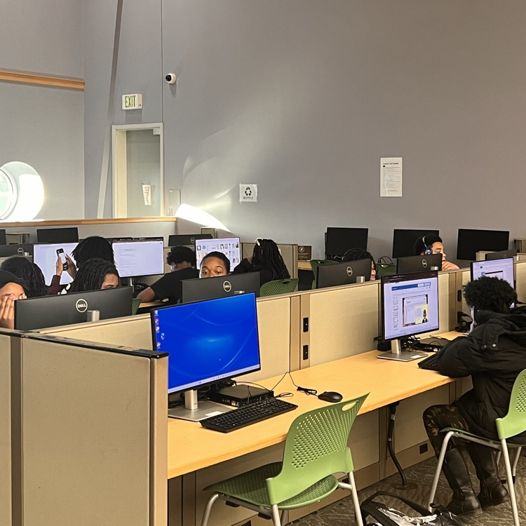 LRPARKids's tweet photo. PARK students are hard at work today.  Thanks staff for helping the students get the homework help they need. https://t.co/6QmIMi98mV