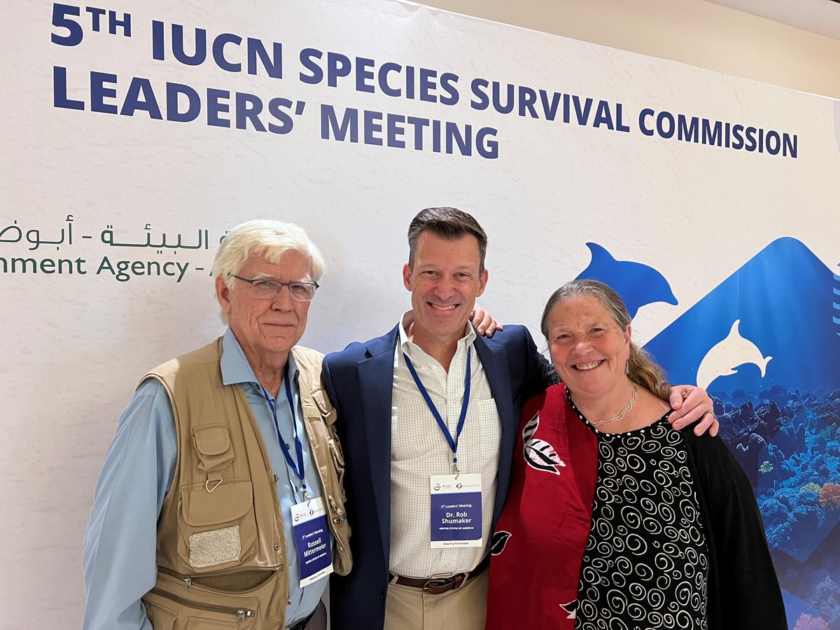 🤩Our Chair (&amp; Chair @iucnseahorse) <a href="/AmandaVincent1/">Amanda Vincent</a> with Russ Mittermeier (Chief Conservation Officer, <a href="/rewild/">Re:wild</a> and Chair, IUCN SSC Primate Specialist Group) and Rob Shumaker (President &amp; CEO of <a href="/IndianapolisZoo/">Indianapolis Zoo</a>) at <a href="/IUCNssc/">IUCN Species Survival Commission</a> Leaders Meeting 

- advancing species conservation.