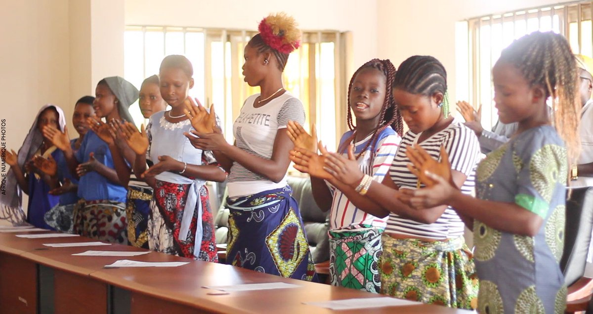 🌟 Lancement du projet "Touche pas à mon sexe" les femmes et filles pionnières de Lalo au Bénin disent NON à l'étirement des lèvres vaginales 🌟
Mis en œuvre par <a href="/RepsfecoB/">REPSFECO Bénin</a>  Sponsorisé par <a href="/awdf01/">African Women's Development Fund</a> 

Nous œuvrons pour la sécurité et la #dignité de toutes. 💪✨

#TouchePasAMonSexe