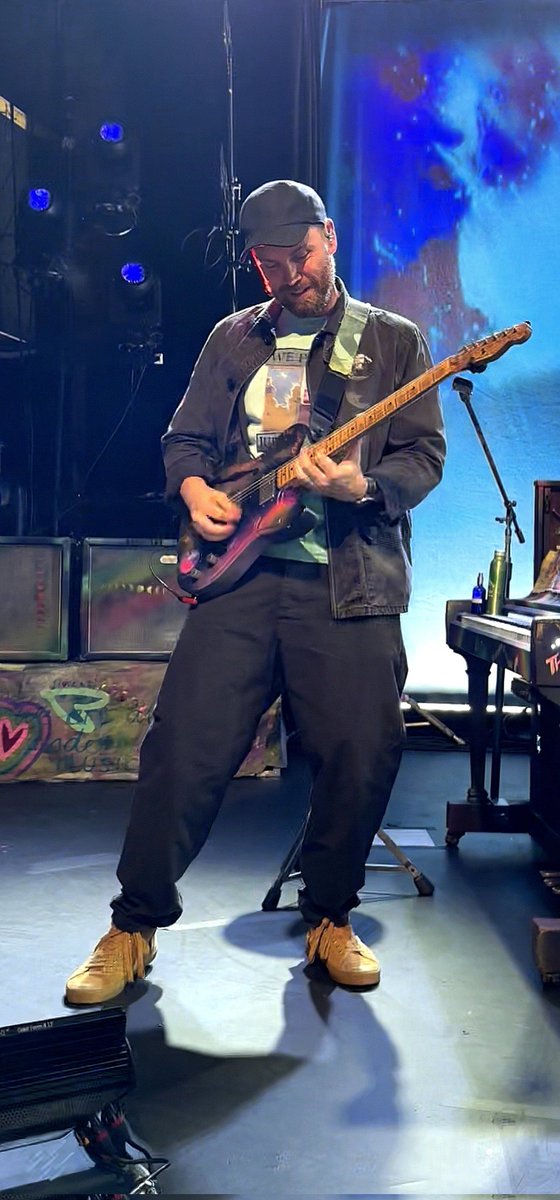 Dear <a href="/coldplay/">Coldplay</a> I love you with every bit of my heart &amp; soul, &amp; I absolutely love Moon Music, but could we please have more of Jonny in the next (final) two albums? It is so deeply missed by a lot of us having his magic more present &amp; audible in the studio songs...please 🥺🙏🎸💚