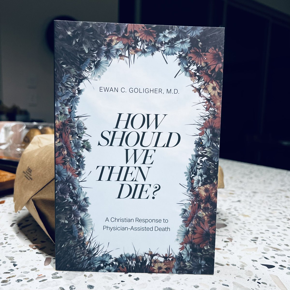 SimJacko's tweet image. I highly recommend this book. 

‘Nothing about our pain takes Jesus by surprise. He is fully aware and fully in control. He knows how to bring our stories– knit together with God’s story as the true story– to a happy ending.’ (112)

@acts29ap @TGC_Au