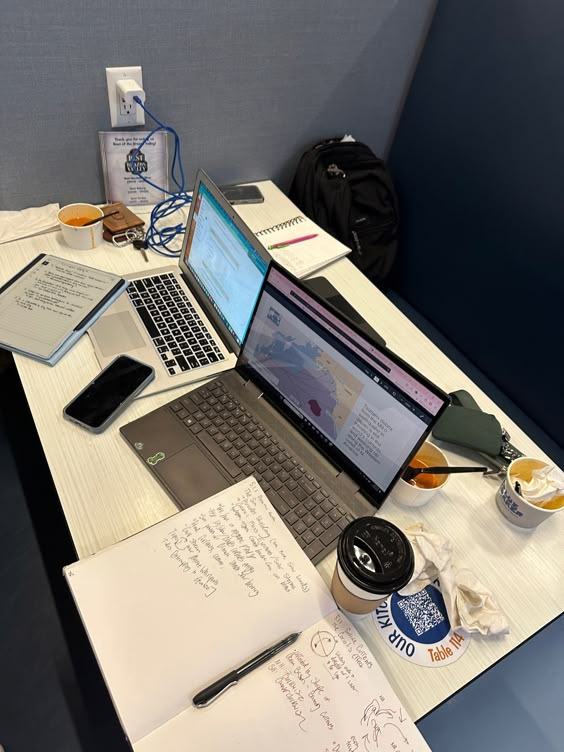 madeleine✶ tweet media