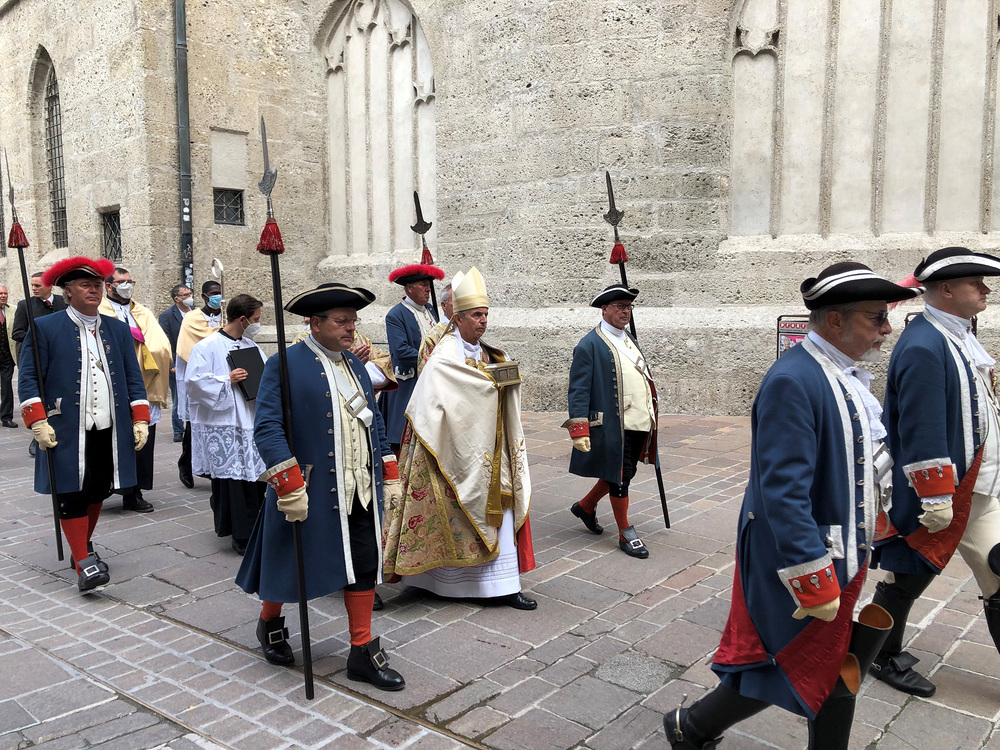 HREAssociation's tweet image. Rupertus Festival: Archdiocese of Salzburg celebrates its diocesan saints - Order of Saint Rupert of Salzburg. @OrderofStRupert