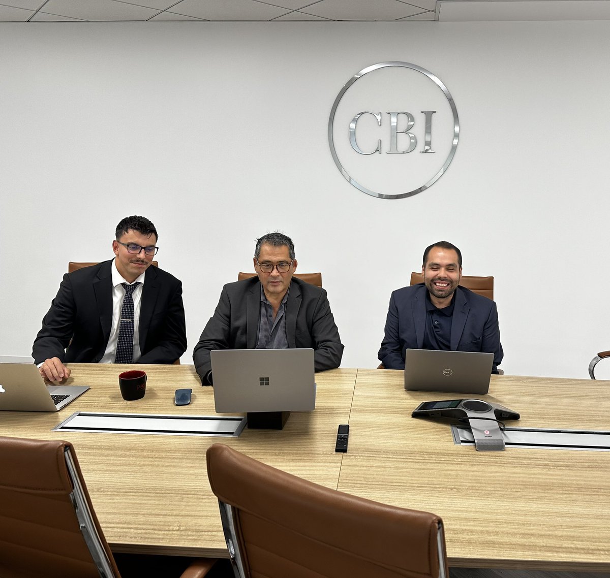 JoeKillinger's tweet photo. Couldn’t get an in person pitch so they had to zoom it.,they landed the deal!!! #pitchday #cre #teamwork @CBI_Commercial @GeorgePinoCBI https://t.co/oX16tbtmRt