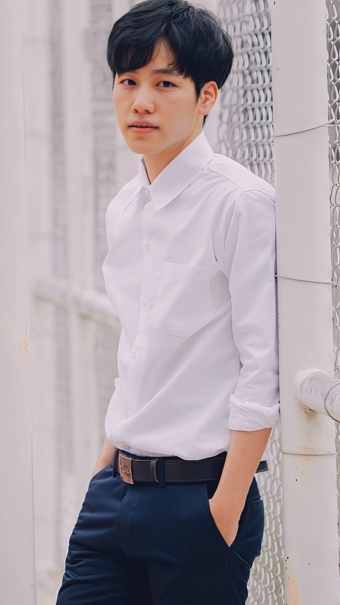 こんなん挑発されとるとしか、、、
平常時でこの膨らみは、期待できるのでは？