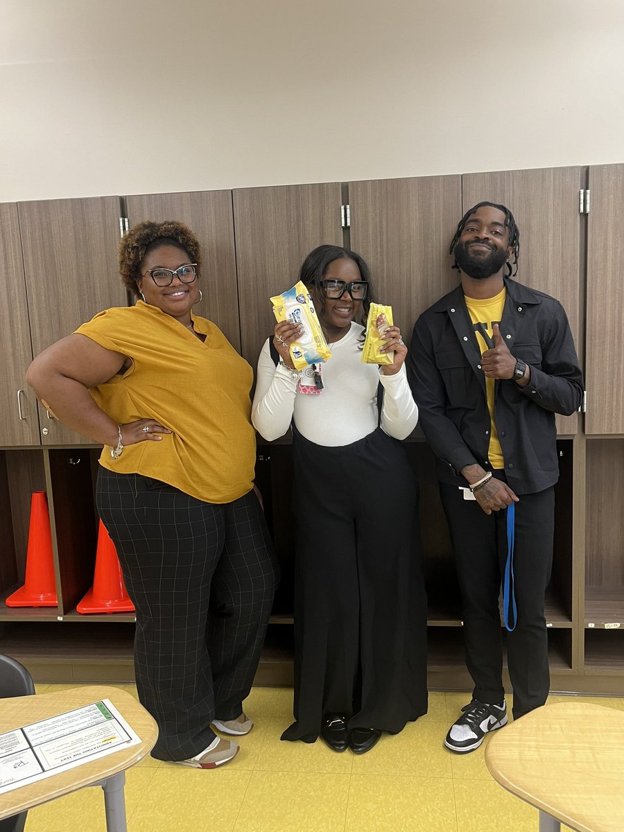 Ms D Gregg tweet media