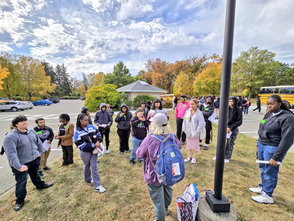 Mr. Vlahakis (@mrv_history) on Twitter photo IB Juniors and Seniors visit <a href="/MortonArboretum/">MortonArboretum</a> as they study conservation and biological adaptation. We overcame our fear of trees when we realized they were all bark and no bite. #iblearner #RichInStudentSuccess <a href="/RichTownshipHS/">Rich Township HSD 227</a> IB Juniors and Seniors visit <a href="/MortonArboretum/">MortonArboretum</a> as they study conservation and biological adaptation. We overcame our fear of trees when we realized they were all bark and no bite. #iblearner #RichInStudentSuccess <a href="/RichTownshipHS/">Rich Township HSD 227</a>