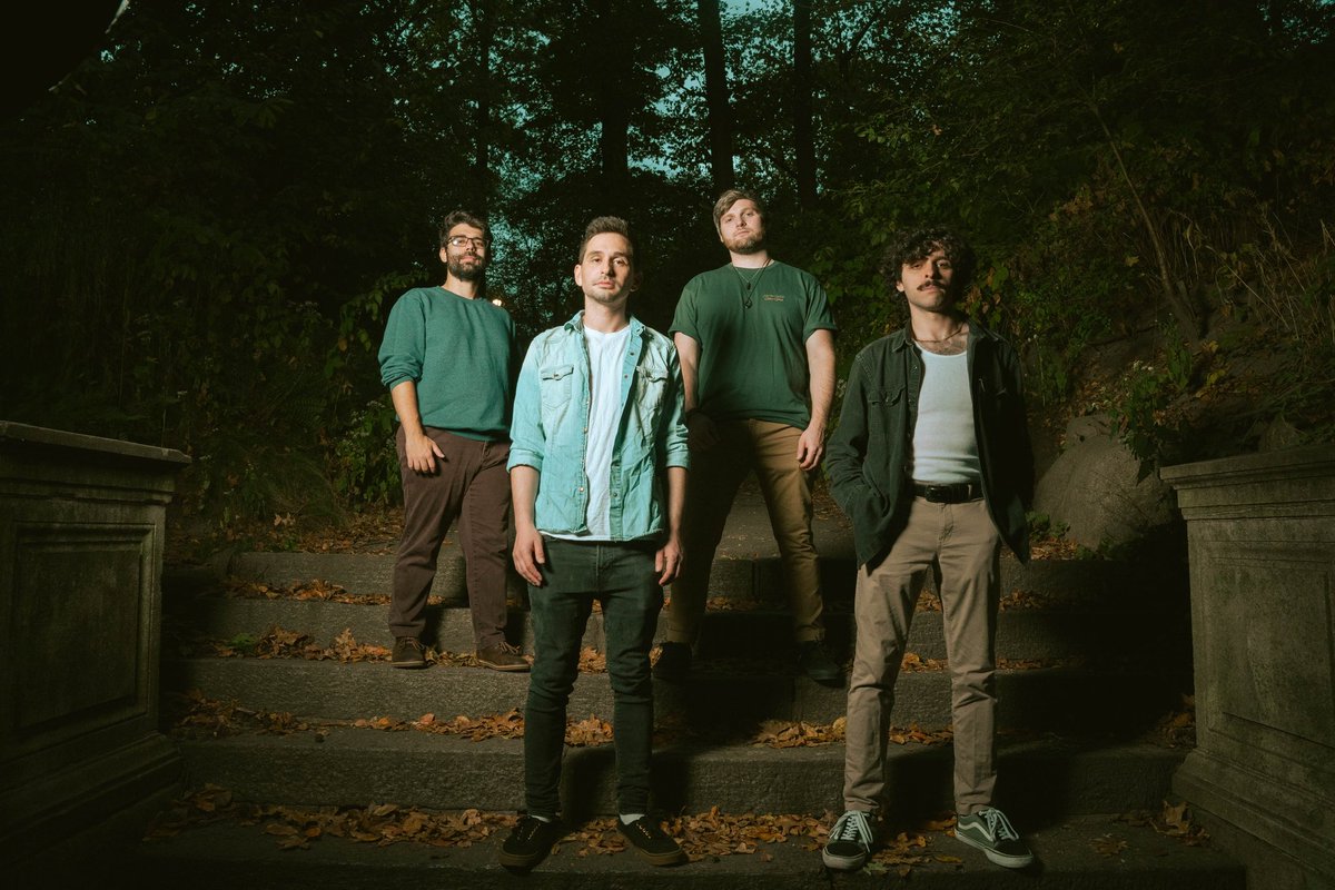 Hello Long Island ❤️ it has truly been too long. We’ll be back next month with King Falcon and Accept The Wind and would love for you to join us. Tickets only at the door! See you there 🌟 photo by Sean Raynor 🖤