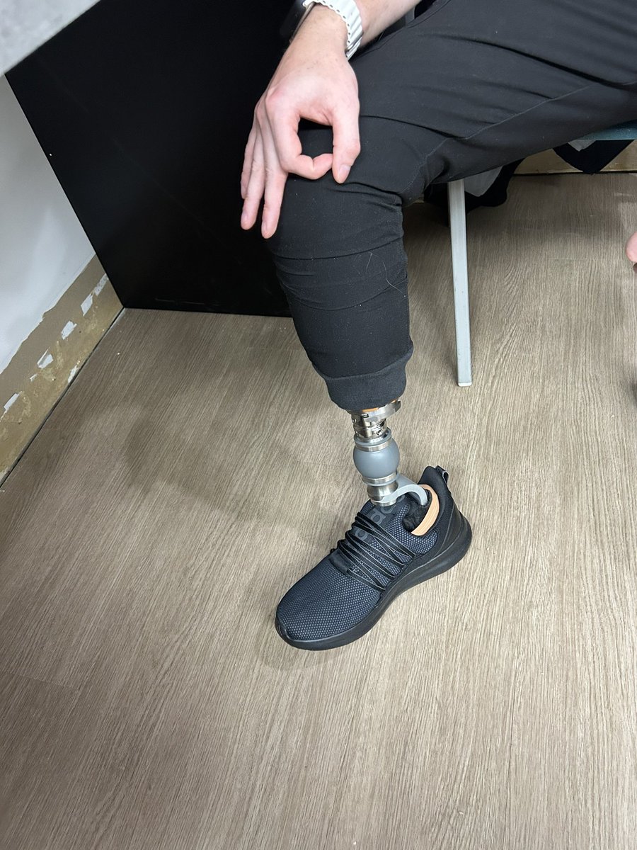 jakeherbert7's tweet photo. First of a few posts on the day in the life of a prosthetist #o&amp;p #prosthetics https://t.co/HwPiXhCDJu
