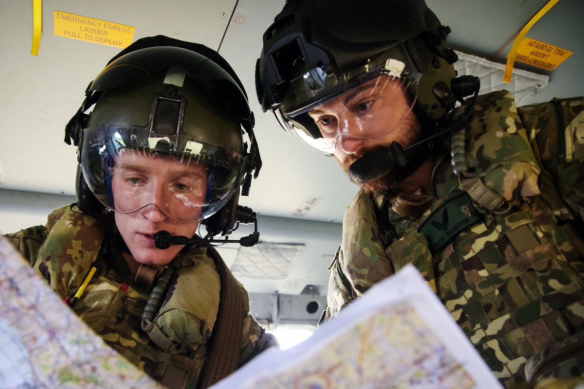 846NAS's tweet image. CDO4 students putting months of training to the test on their final exercise, MILEX!! What better place for it than our favourite Dartmoor 🌧️ #weare846 #finalpush