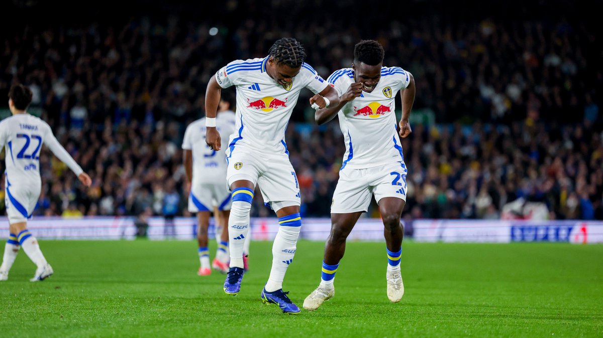 Leeds United Español tweet media