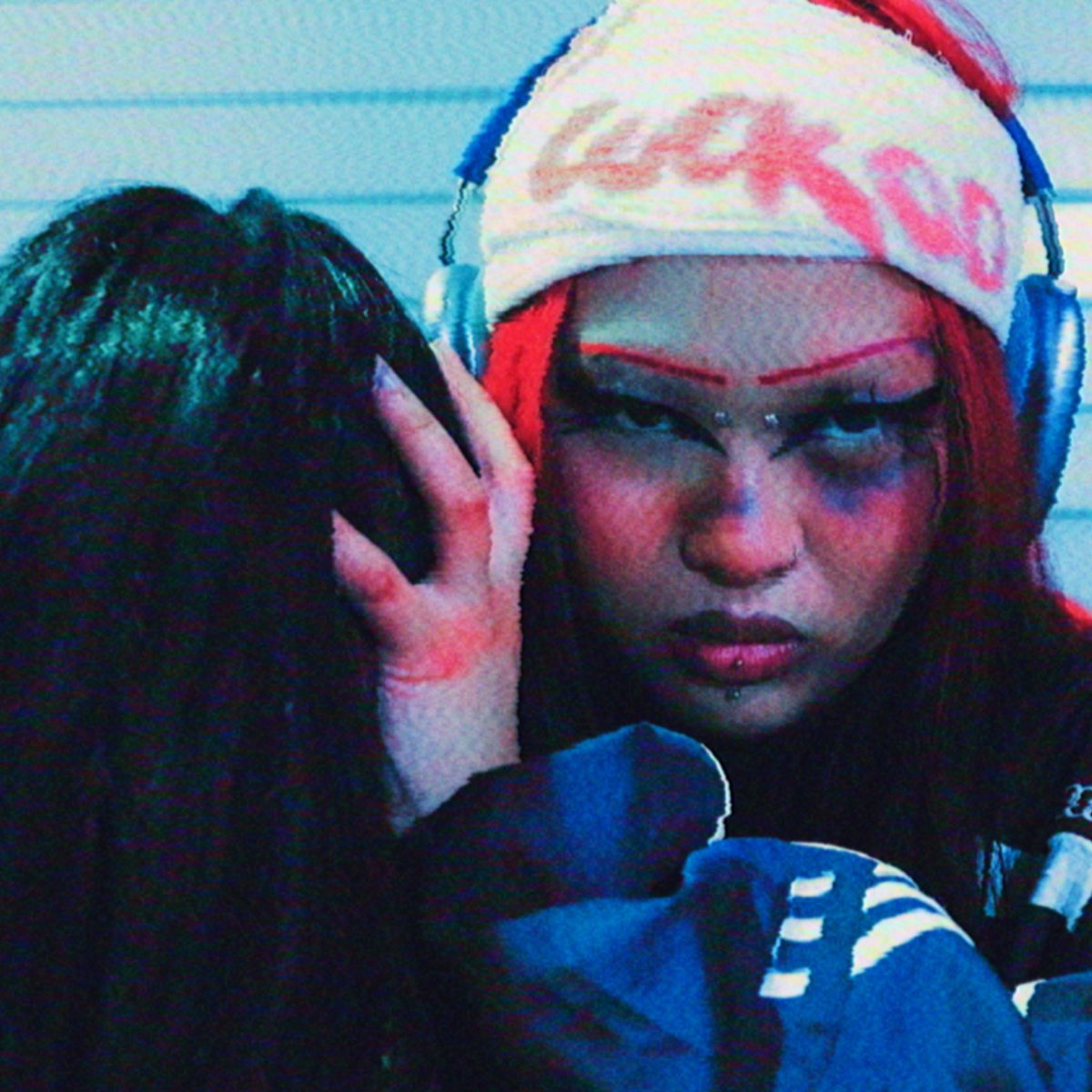 ❤️‍🩹 tweet media