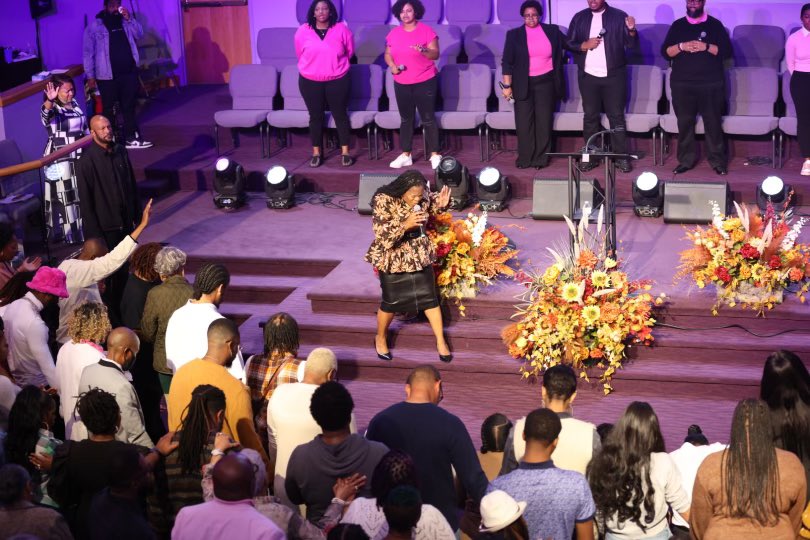 BatesMemorial's tweet image. Fall Fire services are ignited! God is moving powerfully within Bates Memorial! Join us for more inspiring worship and life-changing messages! Rev. Dr. Jennifer Carner reminded us that when life gets tough, God is always our rock.

#FallFire
 #BatesMemorial
 #GodIsMoving