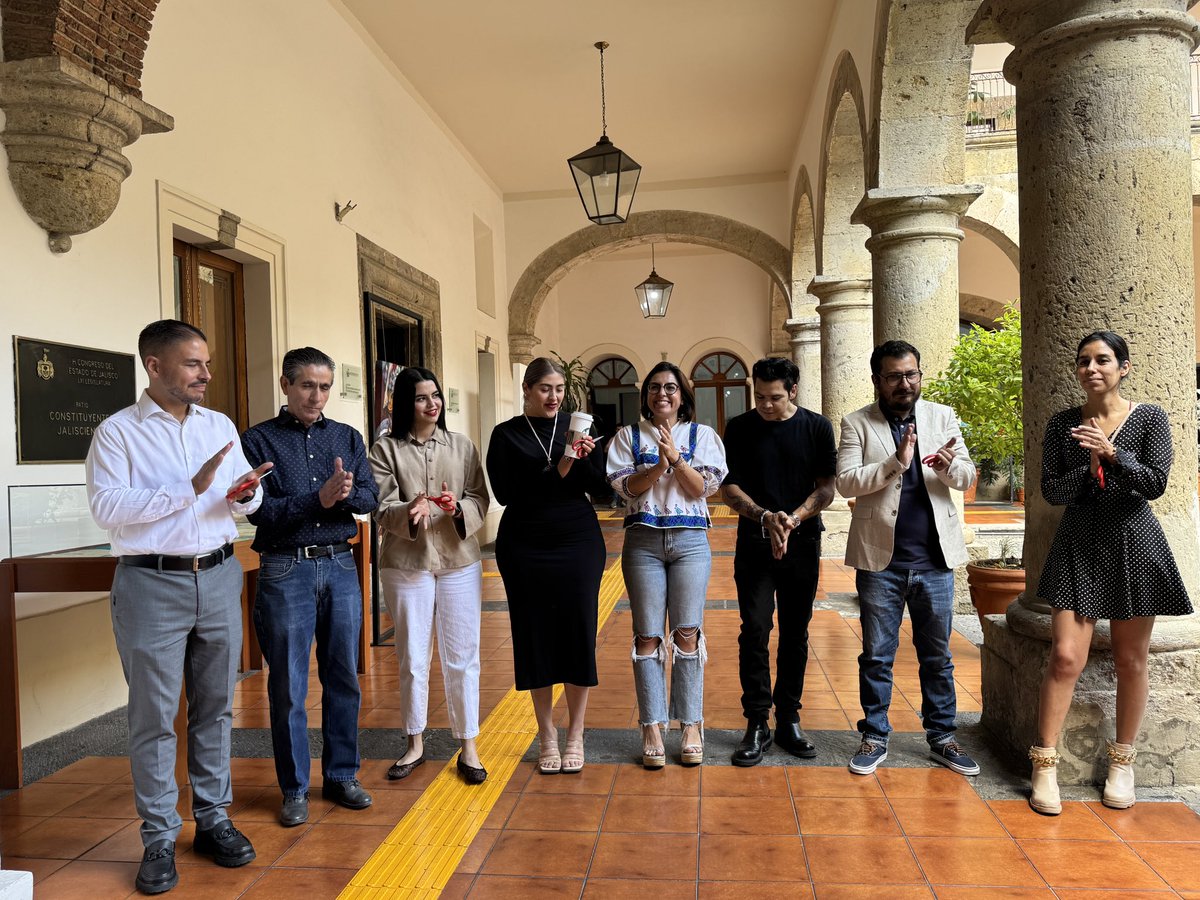 Congreso de Jalisco (@legislativojal) on Twitter photo Inauguración de la Exposición Pictórica “Pixan”, abierta a todo el público en pasillos del <a href="/LegislativoJal/">Congreso de Jalisco</a> hasta el próximo día 25 de octubre. Inauguración de la Exposición Pictórica “Pixan”, abierta a todo el público en pasillos del <a href="/LegislativoJal/">Congreso de Jalisco</a> hasta el próximo día 25 de octubre.